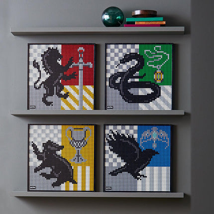 LEGO® Art - Harry Potter™ Hogwarts™ Crests (31201)