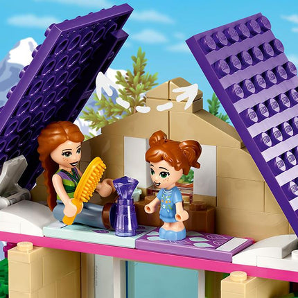 LEGO® Friends - Erdei házikó (41679)