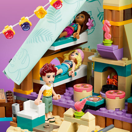 LEGO® Friends - Luxuskemping a tengerparton (41700)