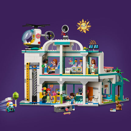 LEGO® Friends - Heartlake City kórház (42621)