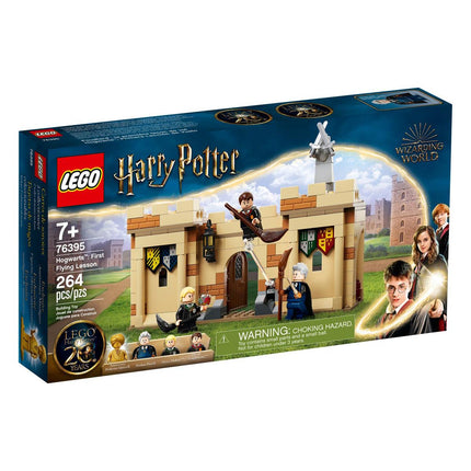 LEGO® Harry Potter™ - Roxfort™: Az első repülőlecke (76395)