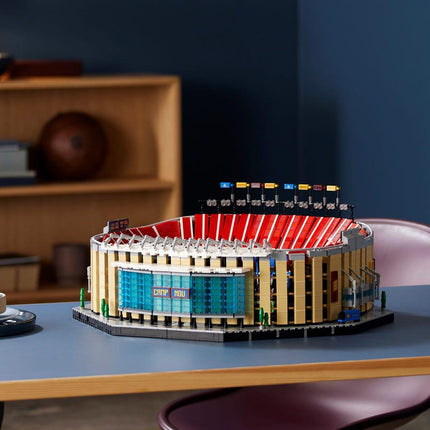 LEGO® Icons - FC Barcelona Camp Nou (10284)