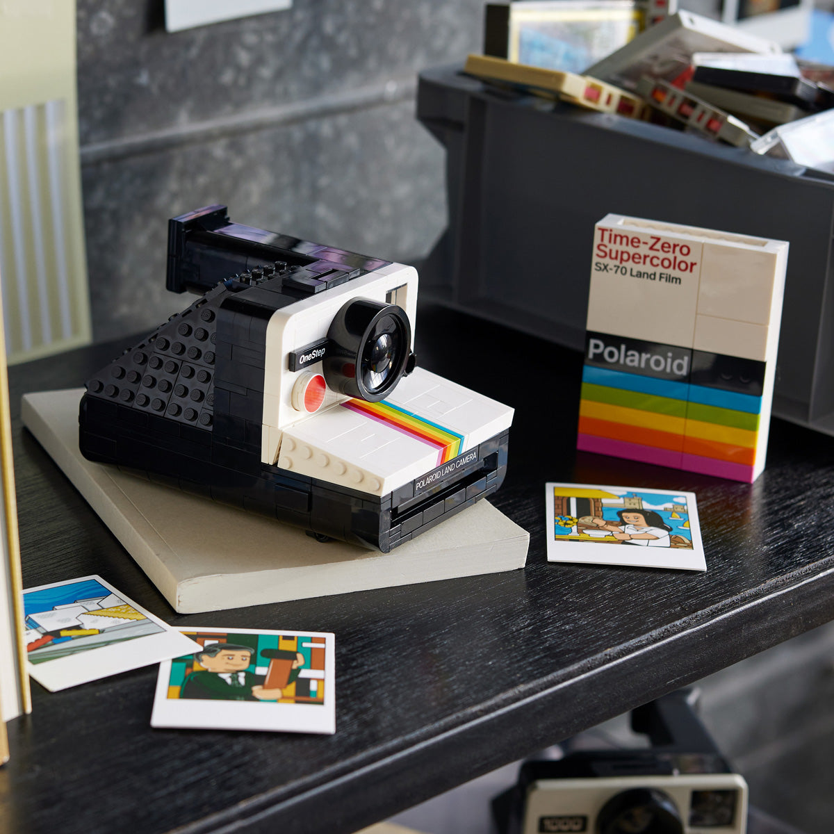 Fotoaparat Polaroid OneStep SX-70 – LEGO® Store Hrvatska