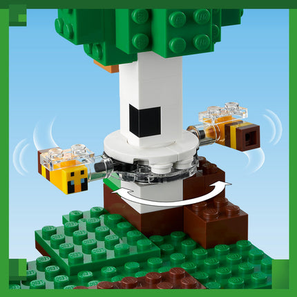 LEGO® Minecraft® - A méhkaptár (21241)