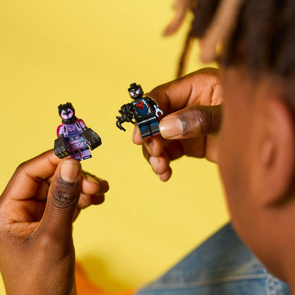 LEGO Minifigures (71050)