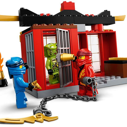 LEGO® NINJAGO® - Viharharcos csata (71703)