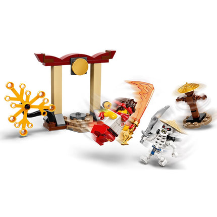 LEGO® NINJAGO® - Hősi harci készlet - Kai vs Skulkin (71730)