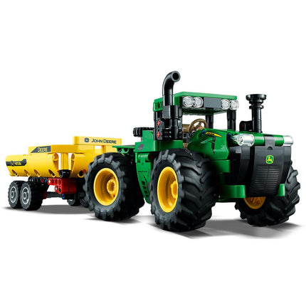 LEGO® Technic - John Deere 9620R 4WD Tractor (42136)